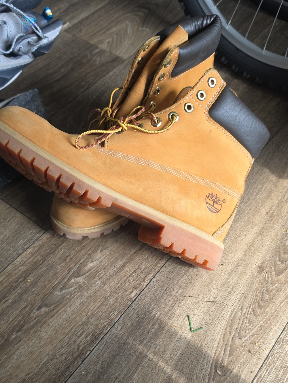 Timberland Wheat Nubuck Work Boots with Dark Brown Collar